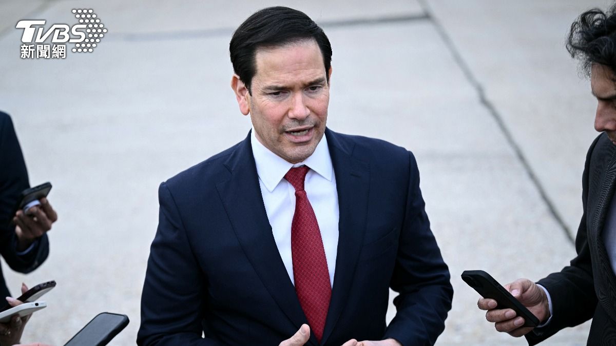 美国国务卿卢比欧(Marco Rubio)受访驳斥泽伦斯基的言论,表示美国只是协助转达俄方要求,没有支持。 (图/达志影像美联社)