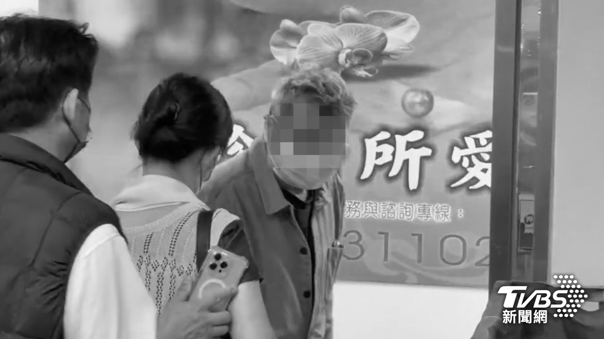 台中職能治療師遭前男友砍死!血腥照竟瘋傳 牧師父悲抵往生室認屍