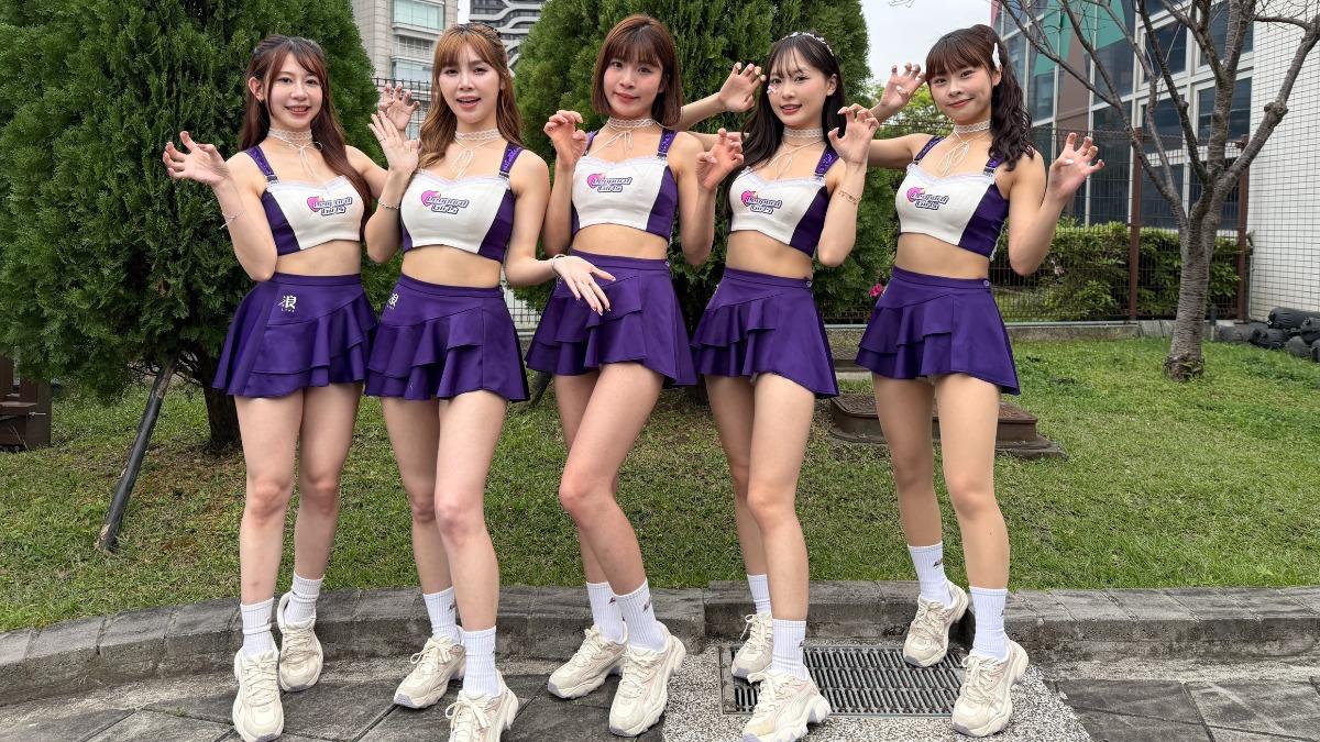 啦啦隊女孩被撞飛!「膝蓋爆血」慘痛過程曝 她笑聲太大挨罵「母豬」