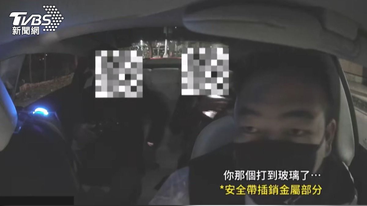 搭特斯拉小黃 解安全帶一甩「啪」傷隔熱紙 維修費破2千