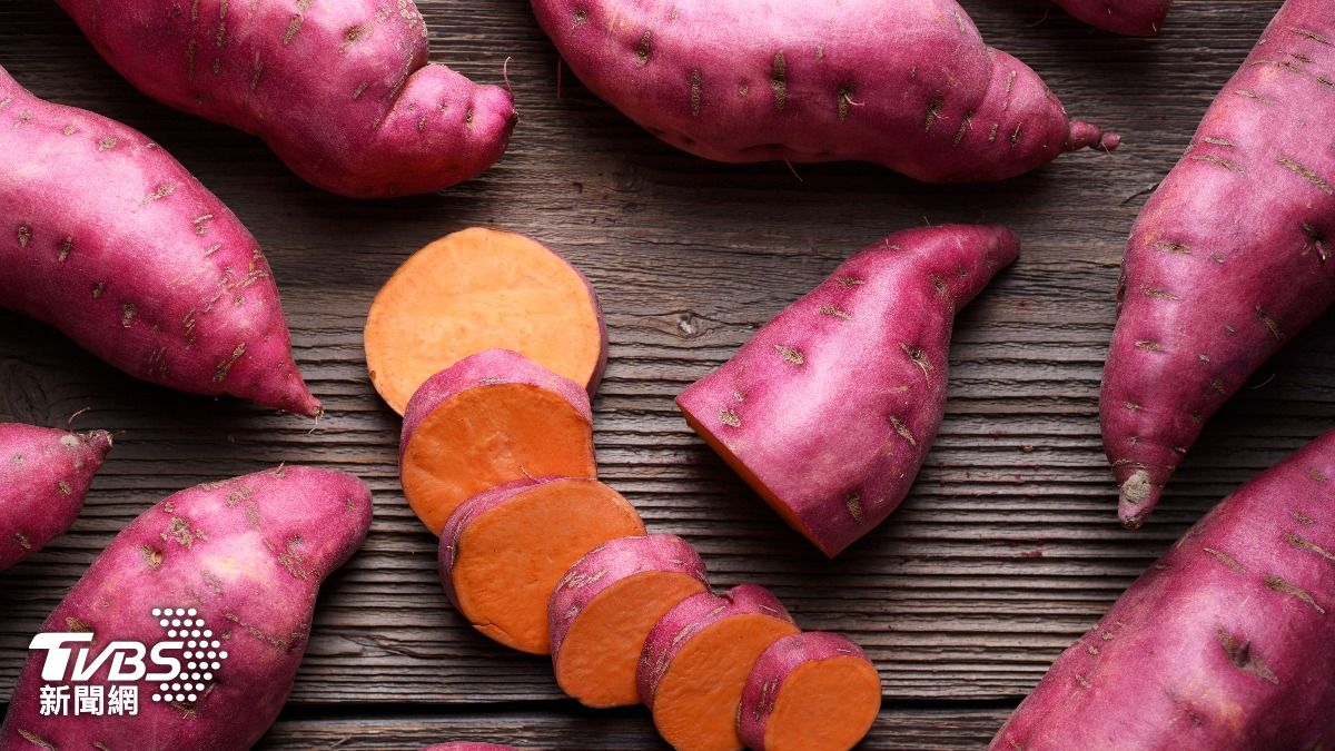 地瓜營養大不同!專家揭「紅心」補足維生素A:搭酪梨營養翻倍
