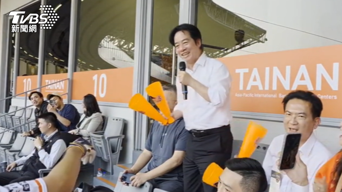 影音/藍白凱道集結!黃國昌下戰帖辯論 賴清德赴台南嗨挺統一獅