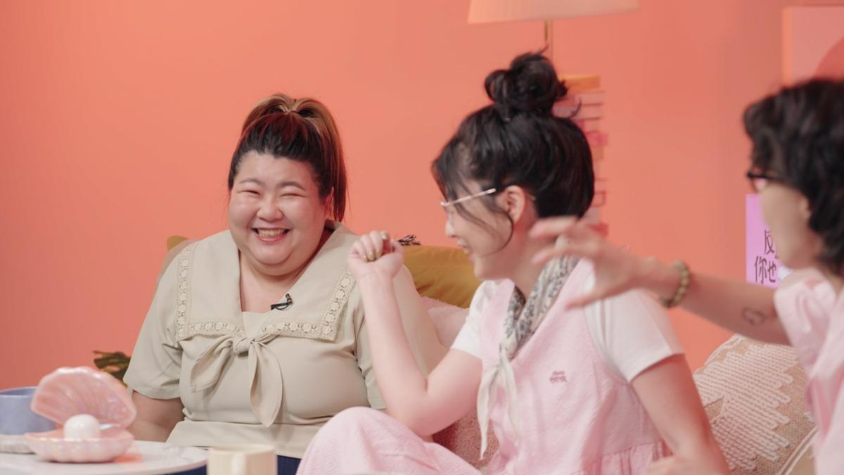 作家險遭賣妓院!阿公灌輸「女性生殖最重要」 自爆14歲談網戀