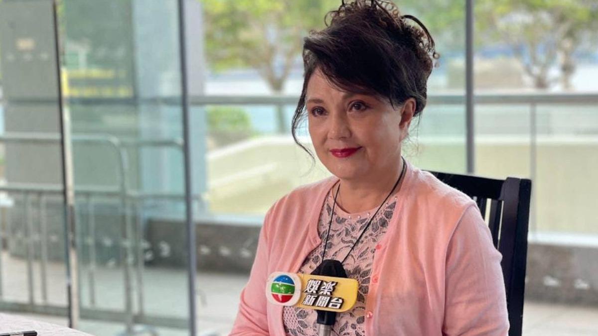 施明病逝享壽74歲!昔穿迷你裙「當史特龍保鑣」婉拒進房飲酒