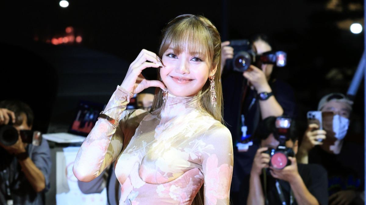 Lisa再創K-pop紀錄!11月賭城駐唱 「30億場館太狂」席琳狄翁也唱過