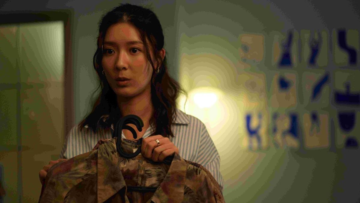 獲封「最想結婚對象」!余香凝突擊早場電影 寵粉無極限險錯過班機