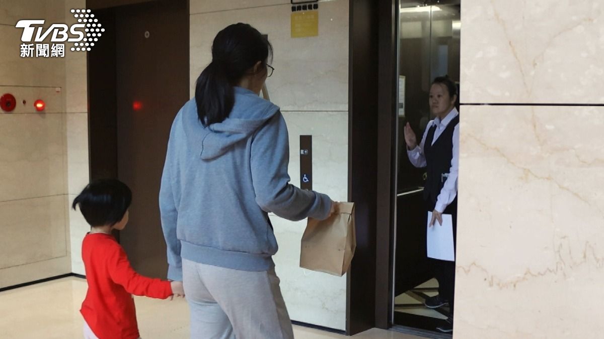 社區電梯等好久?專家揭「最佳梯戶比」:不是越低越好