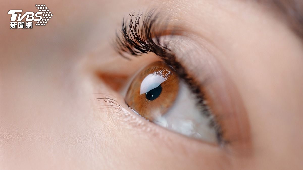 睫毛上有蟲!醫曝「90%成年人」都有:嚴重恐永久脫落