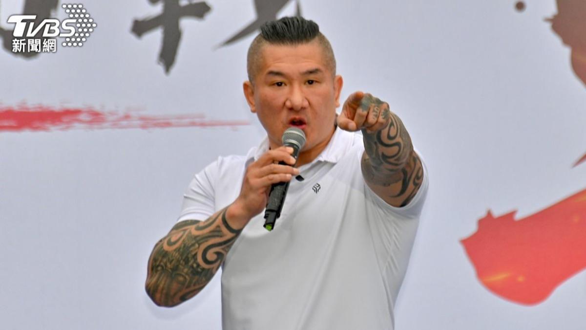 館長自曝人生最低潮!深夜悲吐「一心為兩岸」卻被出征 怒轟民進黨:支持貪汙才賺錢?