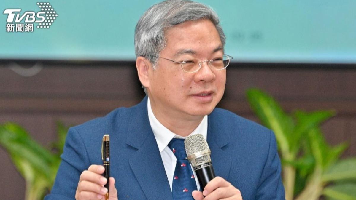 下週油價不漲了！經長龔明鑫：汽柴油全面凍漲一週