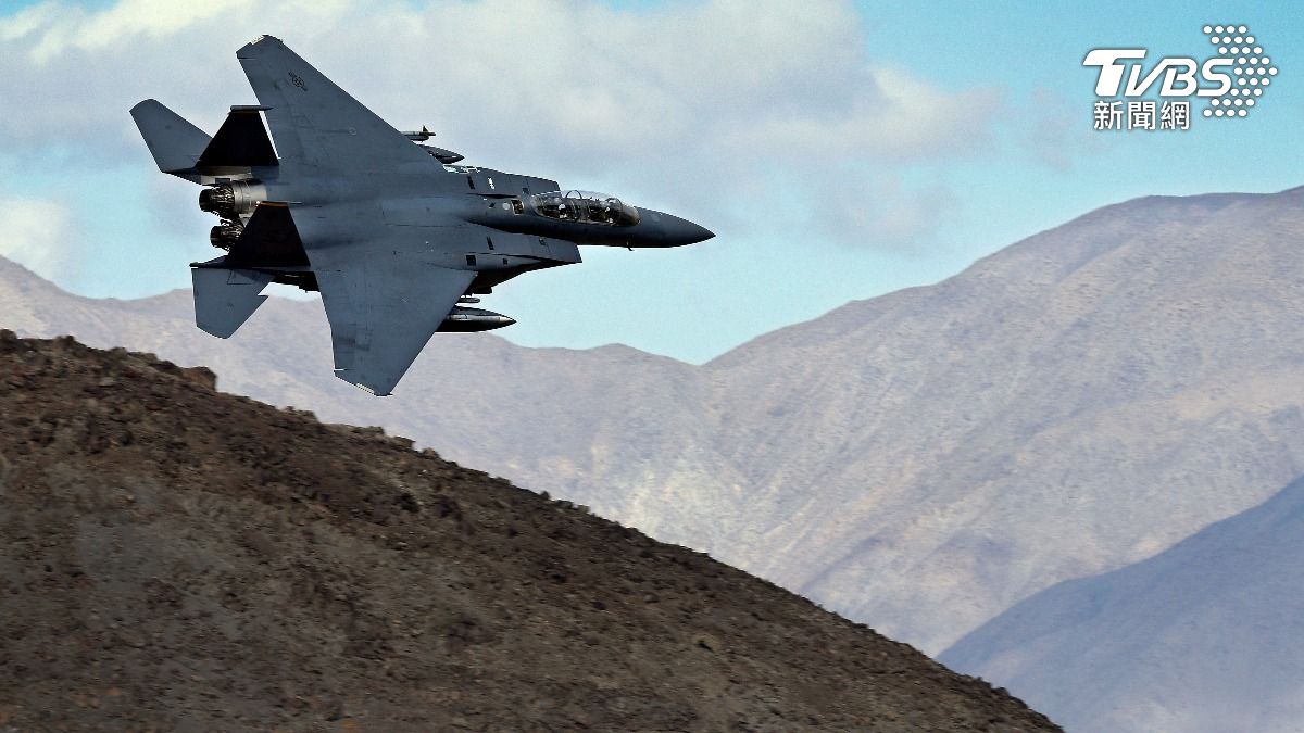 美軍飛官失聯！伊朗祭高額懸賞持續追捕　表態對和談態度開放