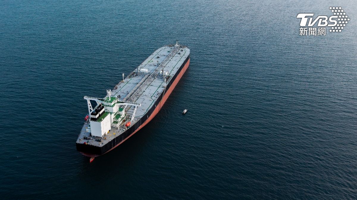 伊朗開綠燈！豁免馬國油輪過荷莫茲海峽：限無以、美背景通過