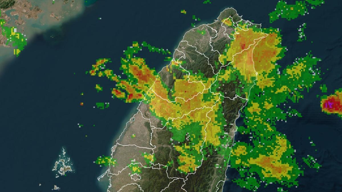 天氣/中部雨剛停又來!明晨全台雷雨再轟 「這天」起直接變夏天