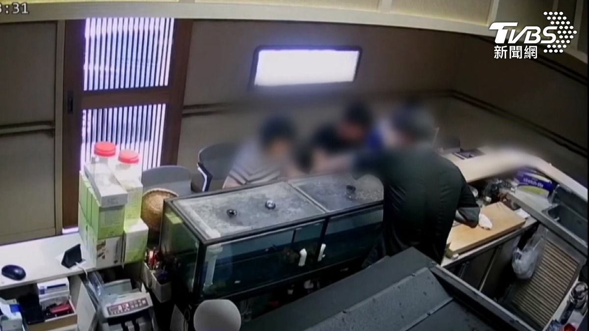 被批2坨芥末300元!怒曝顧客畫面公審 店家一審判刑五個月