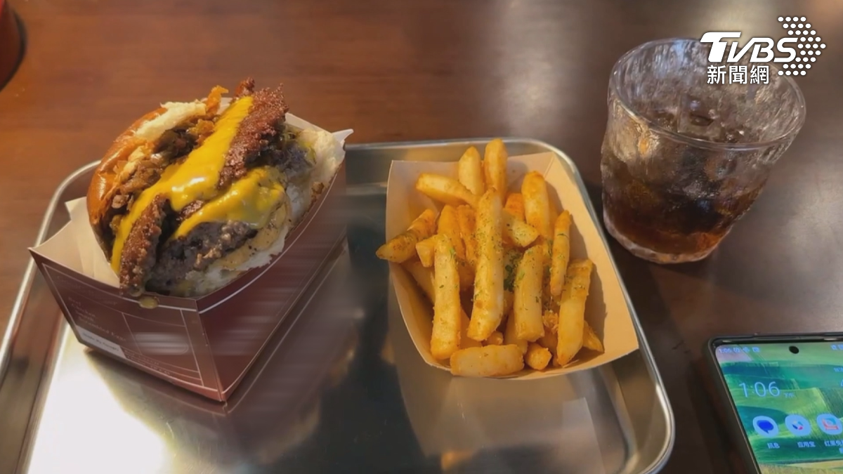 漢堡店用餐「限時30分鐘」招負評! 業者:內用座位少
