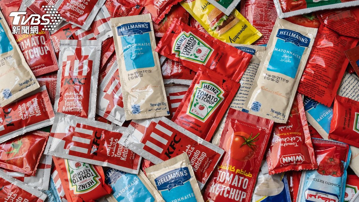 過期番茄醬別急著丟!搭配1物輕鬆去除鍋底焦黑 網驚呼:超神