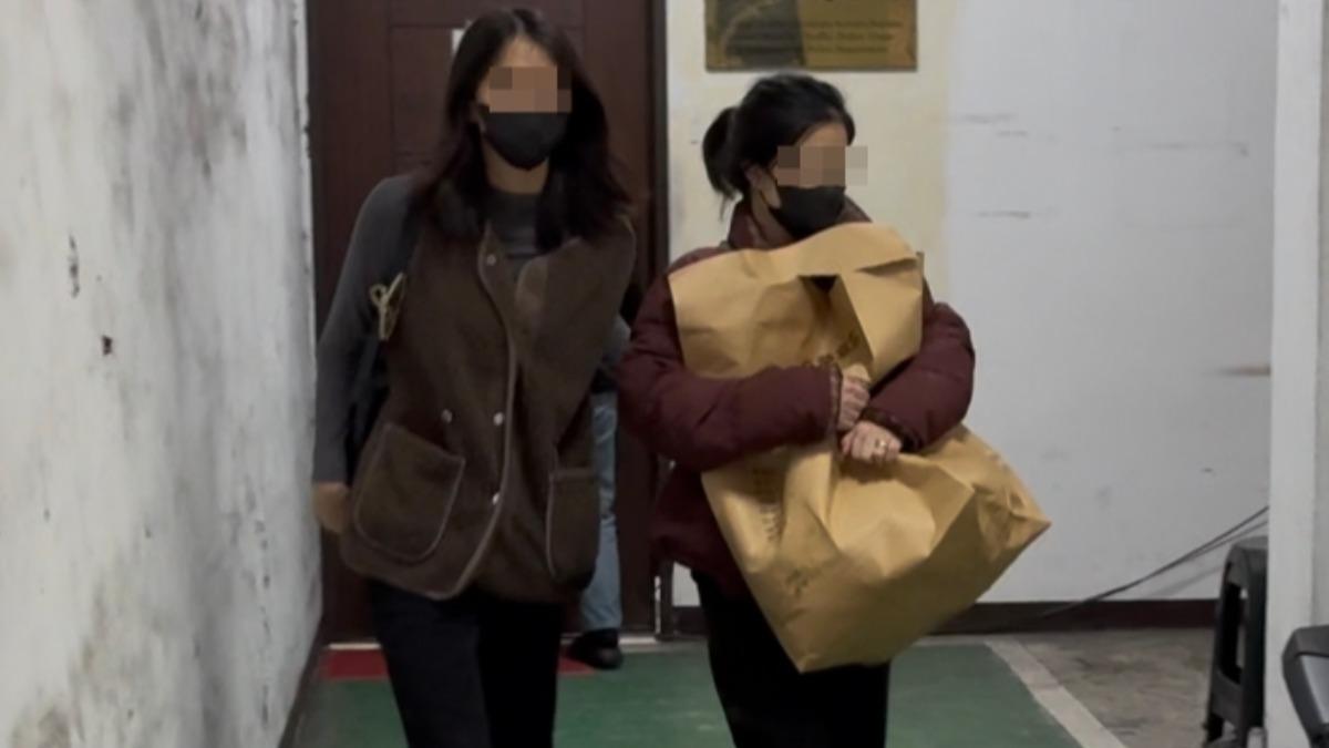 新北曳引車打滑輾斃失聯移工 越南妻悲痛認屍淚抱遺物