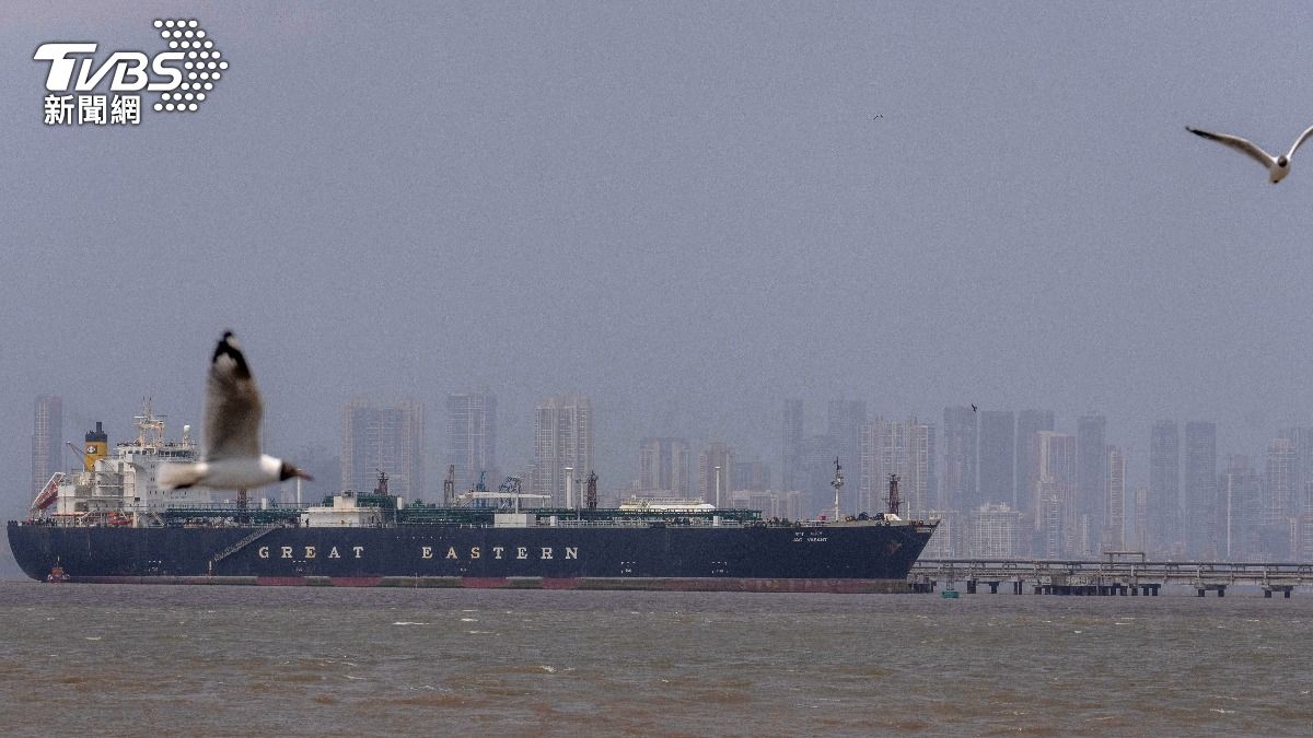 快訊/美伊停火附加條件! 伊朗、阿曼擬徵收荷姆茲海峽「過路費」