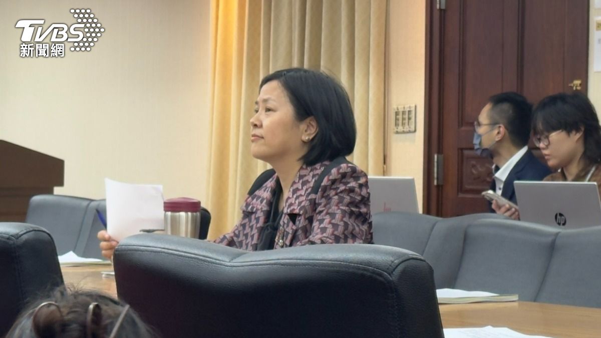 劉世芳當面嗆「沒立委資格」 李貞秀:我確實拿賴政府沒辦法