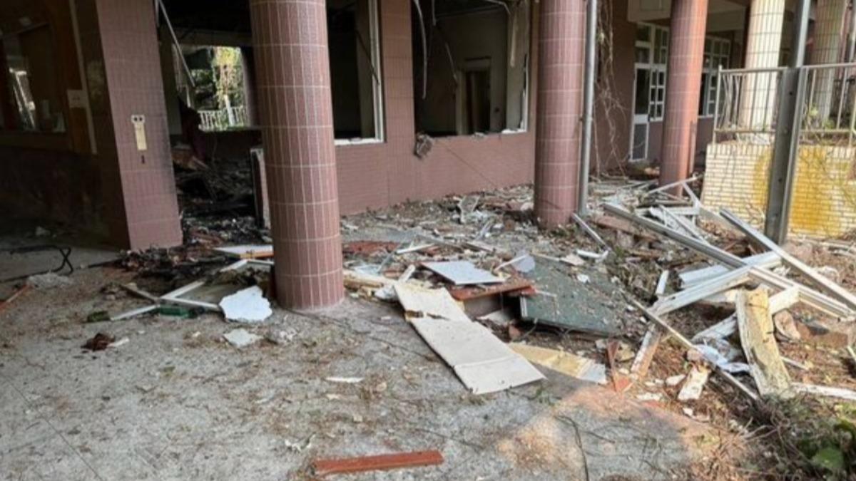 自製火藥炸廢棄國小!2男大生遭羈押 理工背景曝光