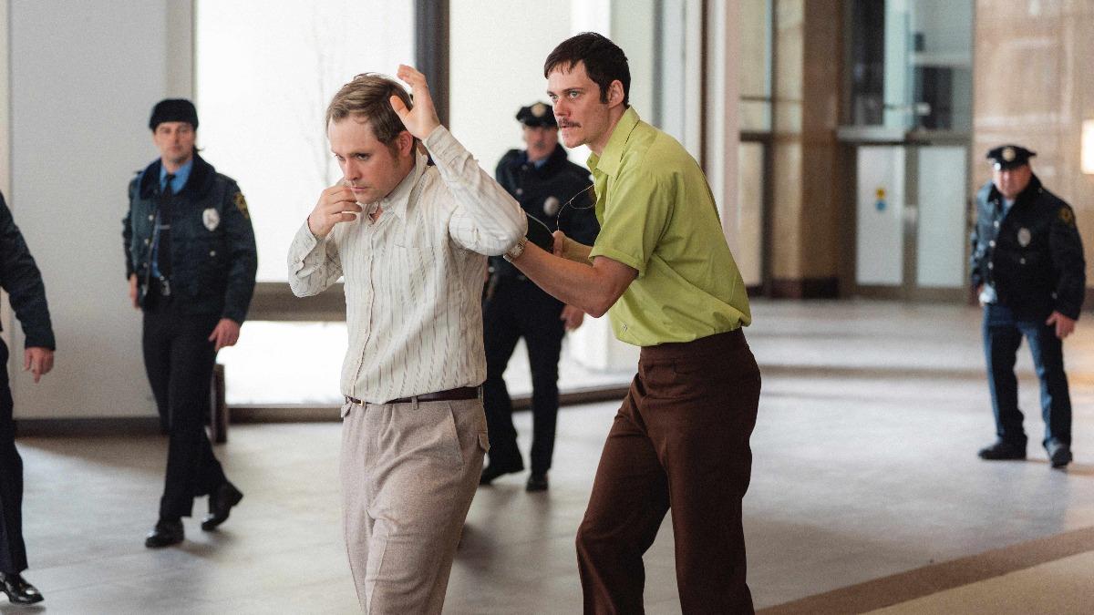 人質危機全民直播!《牠》小丑男星被逼到極限! 自嘲「這次沒有變形」