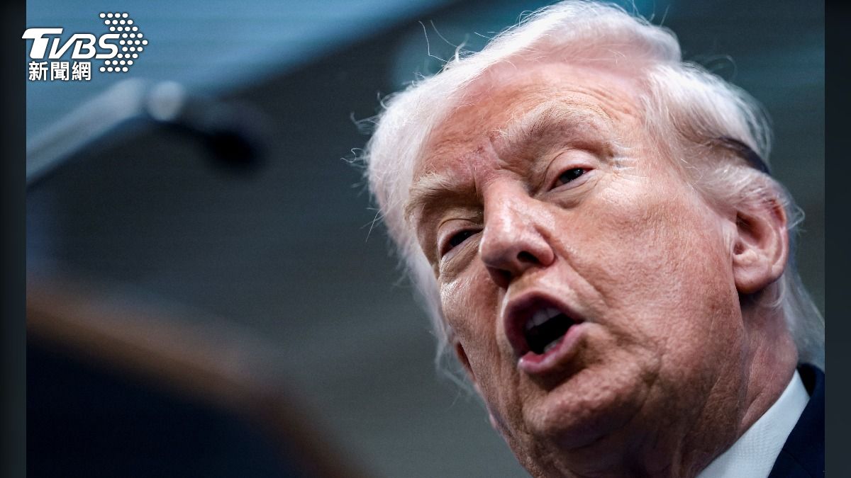 川普點名《紐時》、《CNN》報假新聞 開嗆:伊朗10點計畫是假的