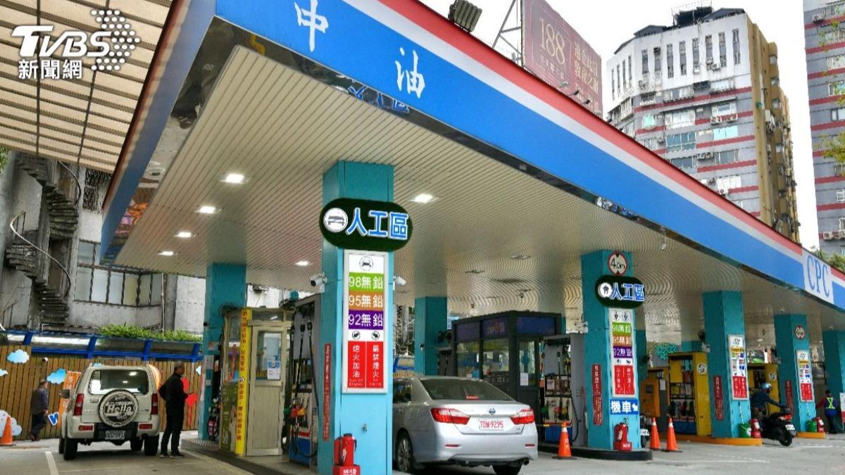 加油堅持中油直營有差嗎?官方說法曝 老司機改加這款:踩油門很有感