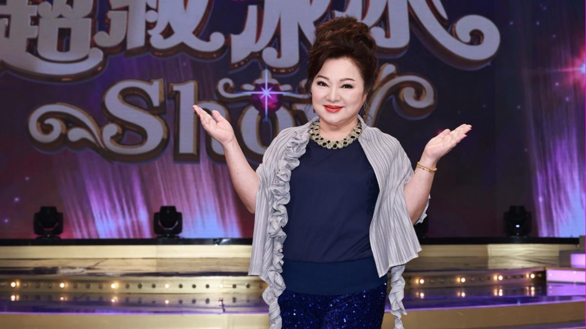 白冰冰名列「往生者海報」開嗆!男星下跪道歉 大陣仗登門陪罪