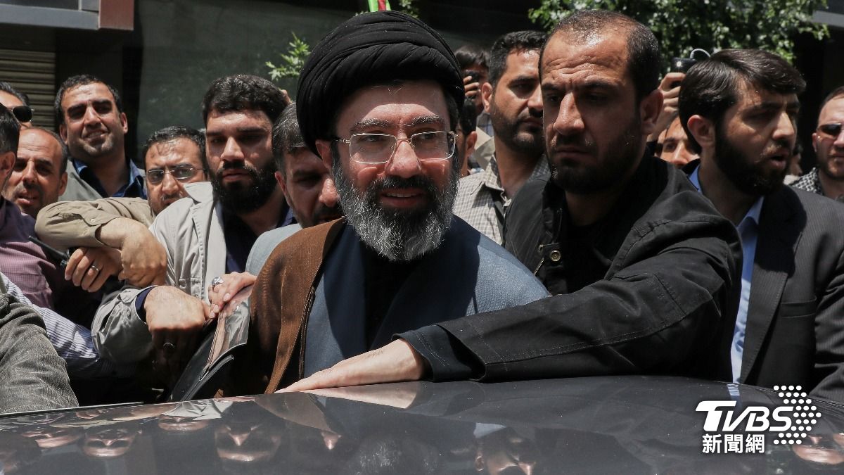 為亡父與傷兵討公道!伊朗最高領袖:荷姆茲海峽管理進入新階段