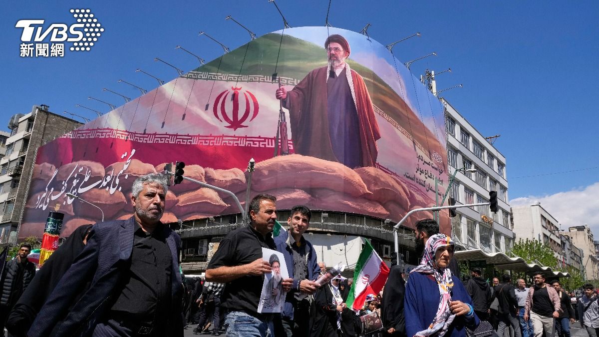 路透:伊朗最高領袖已「毀容、斷腿」傷勢慘重!只能靠聲音治國