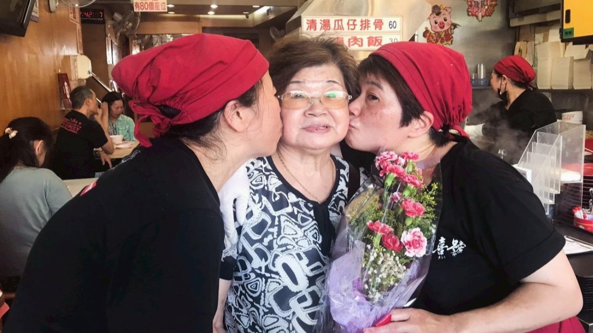 萬華百年老店「兩喜號」二代頭家嬤過世!老饕不捨:懷念熱情招呼聲