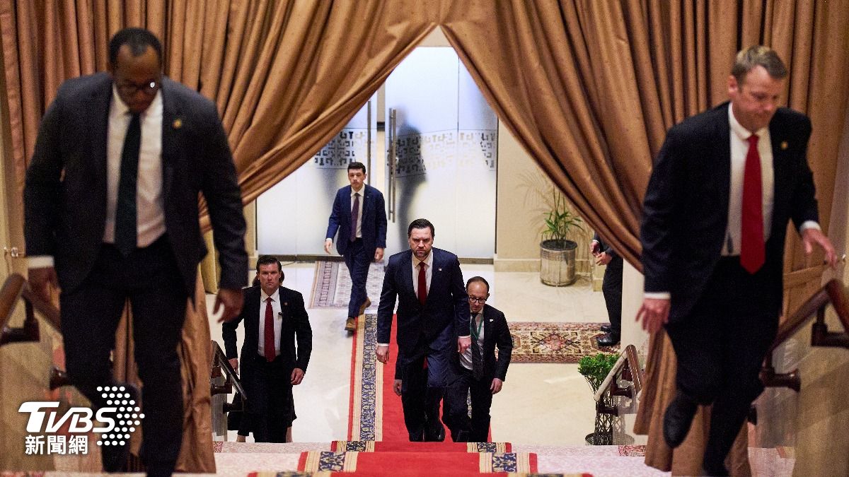 美伊深夜密會!馬拉松談判逾15小時 雙方進度說法不一