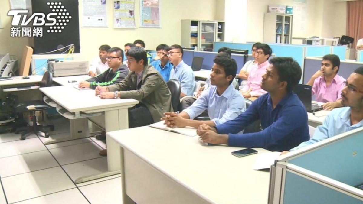 印度移工來台掀議!美股達人列「3關鍵」力挺:不補人真的不行