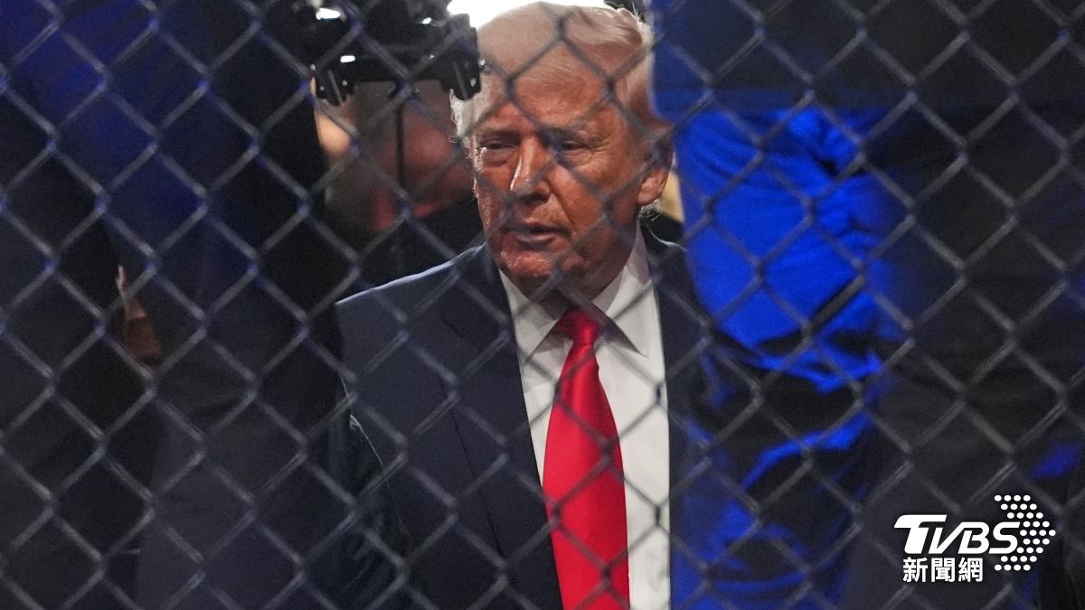 川普下令封鎖荷莫茲 伊朗:敵人誤判將陷海峽致命漩渦