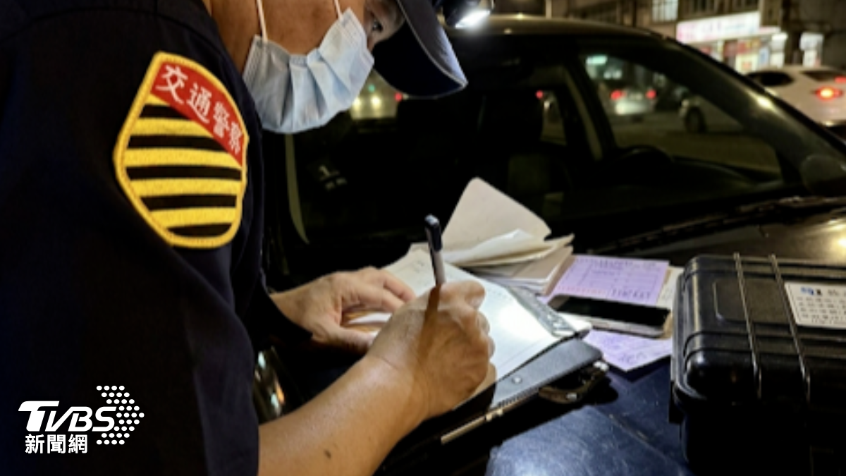 喝6瓶還開車!台東軍人無照酒駕怕被罰 坑哥簽名躲責