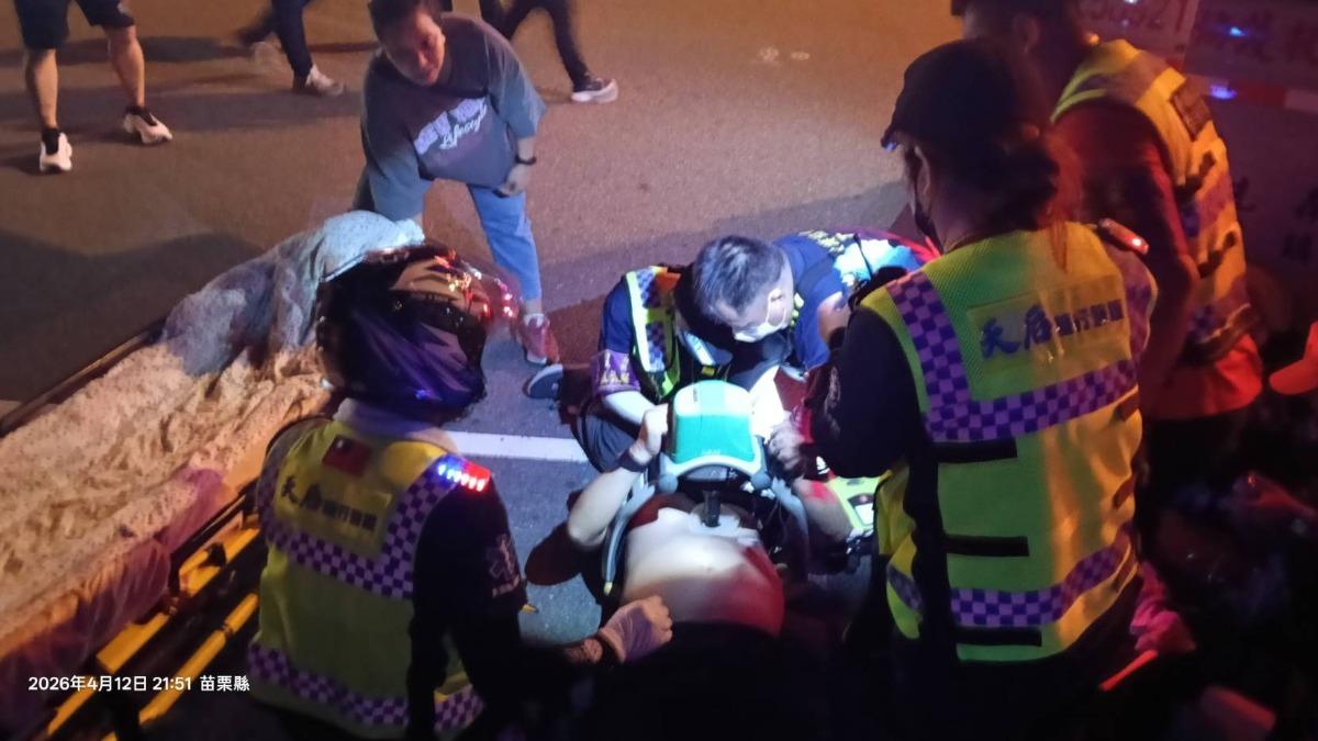 媽祖保佑!5旬男赴白沙屯遶境「失去心跳」 隨行醫護救回全場歡呼