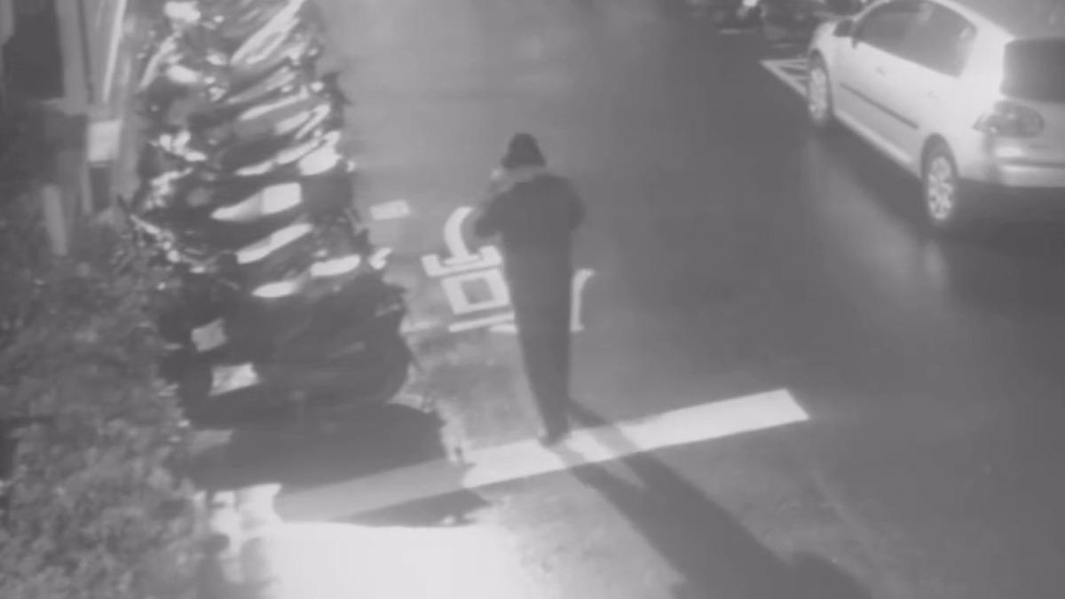 中和女深夜驚魂!散步遇「蒙面狼」露鳥自瀆 戴頭套跟蹤緊盯