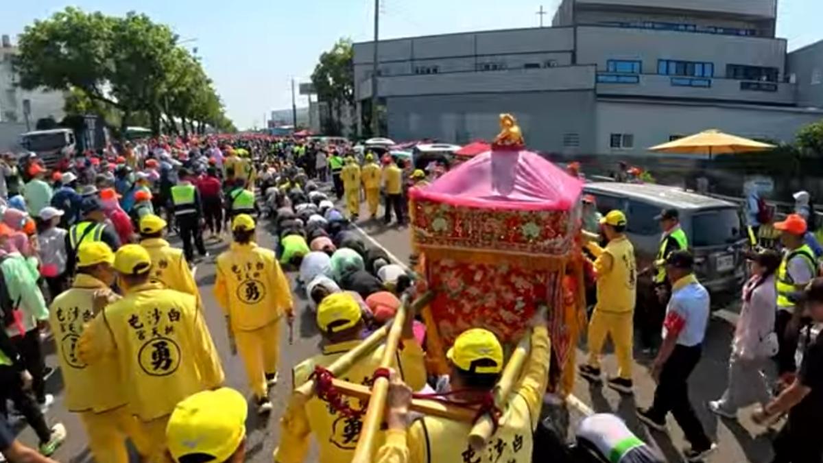 白沙屯媽祖進香步行百里 復健醫提五關鍵避免拉傷、關節疼痛
