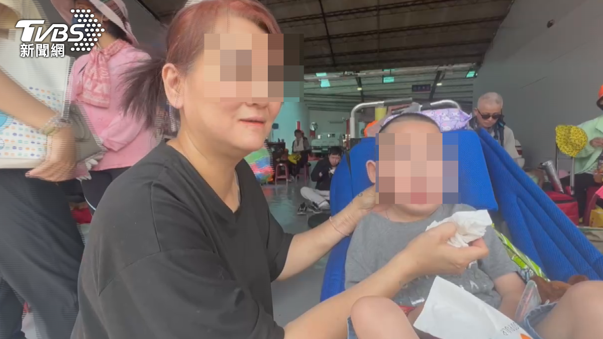 8歲腦麻童跪求奇蹟 白沙屯媽祖暖心關懷