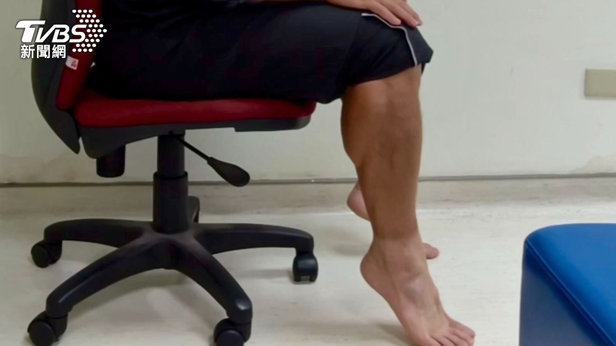 坐著踮腳也能穩血糖?醫師揭「比目魚肌運動」原理與做法!