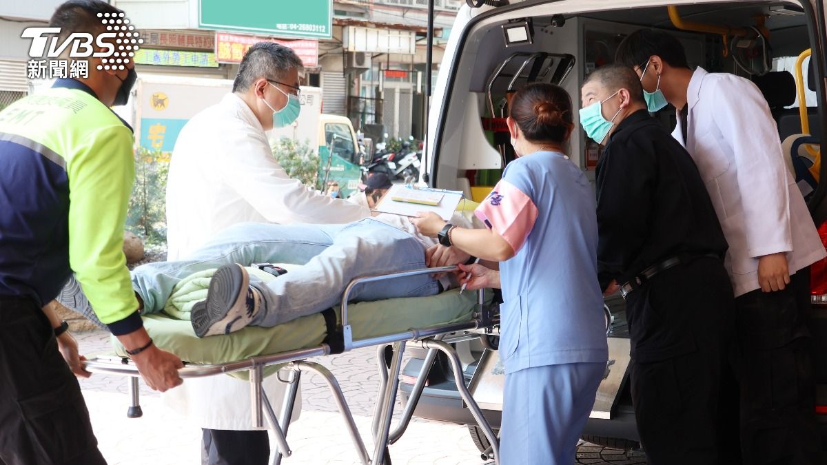 媽祖進香首日撐不住!12香燈腳送急診 男發燒一驗竟是A流