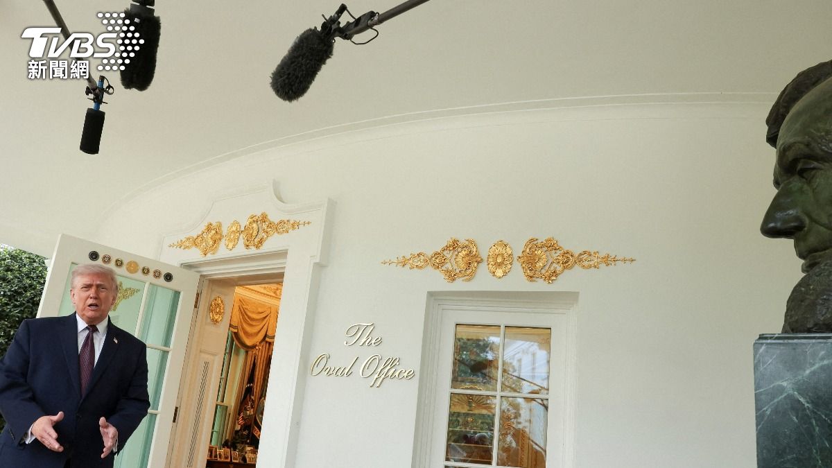 美軍萬人拉封鎖線 封伊朗港口!川再喊終戰 兩天內重啟談判