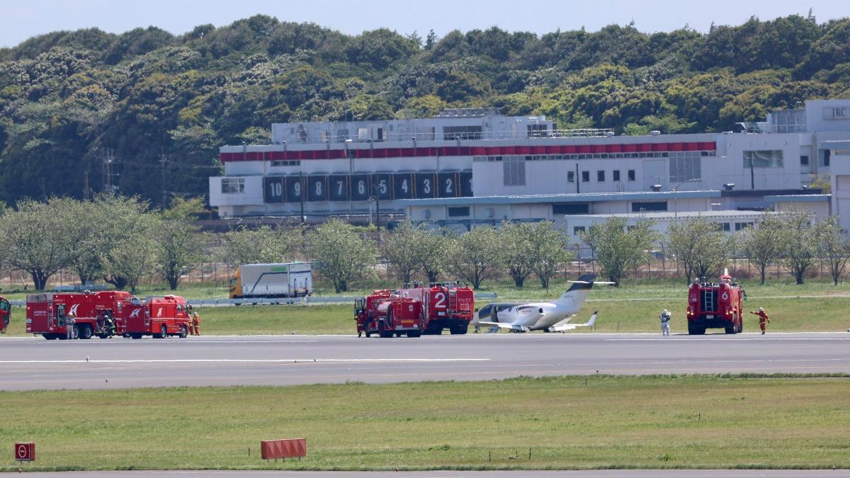 成田機場出事!私人噴射機「衝出跑道」 跑道緊急封閉