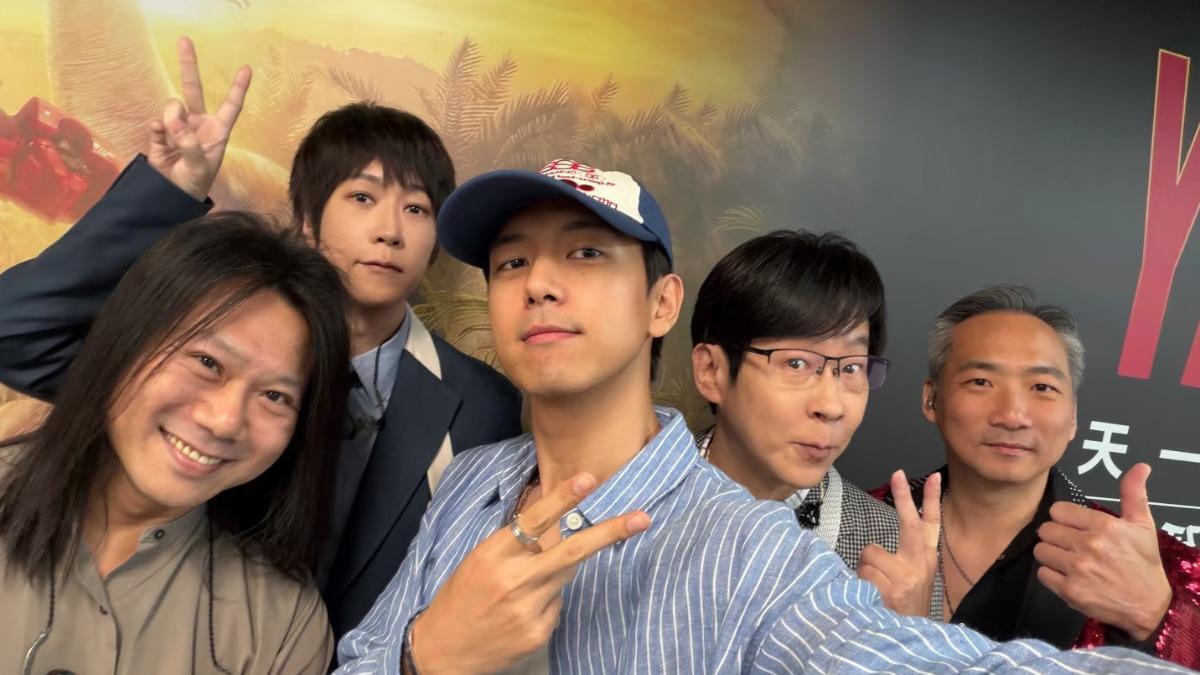 ��½��������ɹ���밢�ŵ��˵ĺ��ա� ��ͼ/����������С���飩