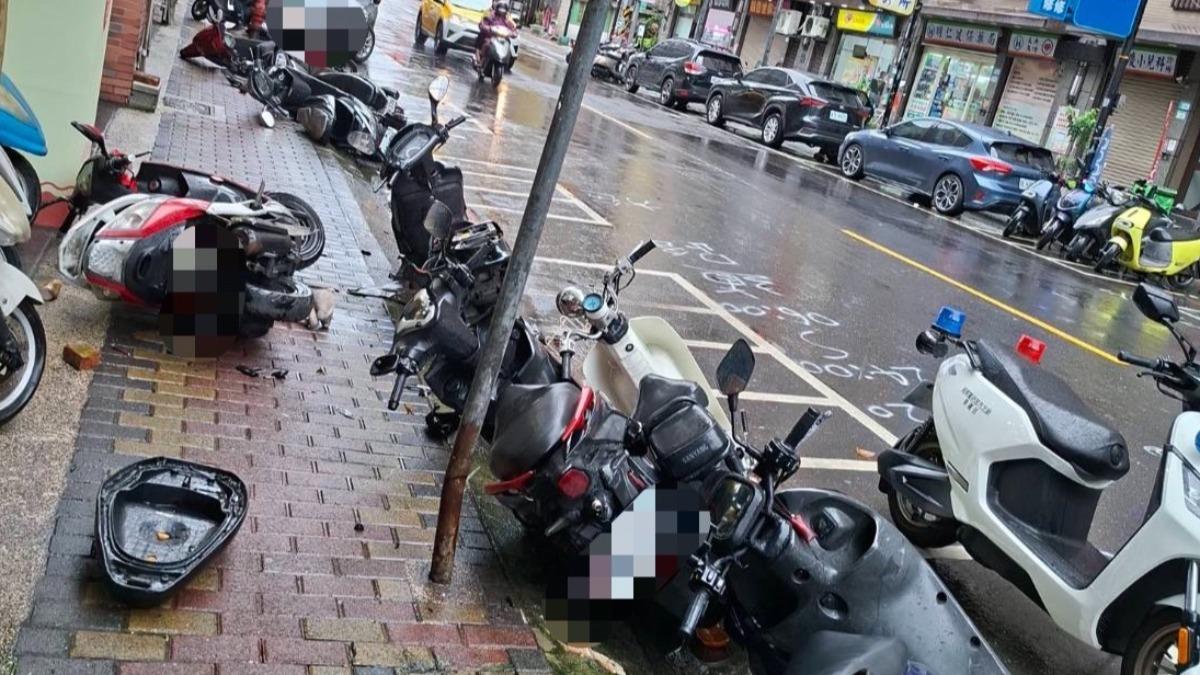 新莊毒駕男「撞爛14輛汽機車」 水溝撈出喪屍煙彈想滅證