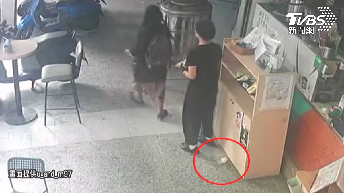 [新聞] 長髮女連6個月「狂拿愛心餐」店員阻止遭 - 八卦 - PTT.BEST 批踢踢爆文