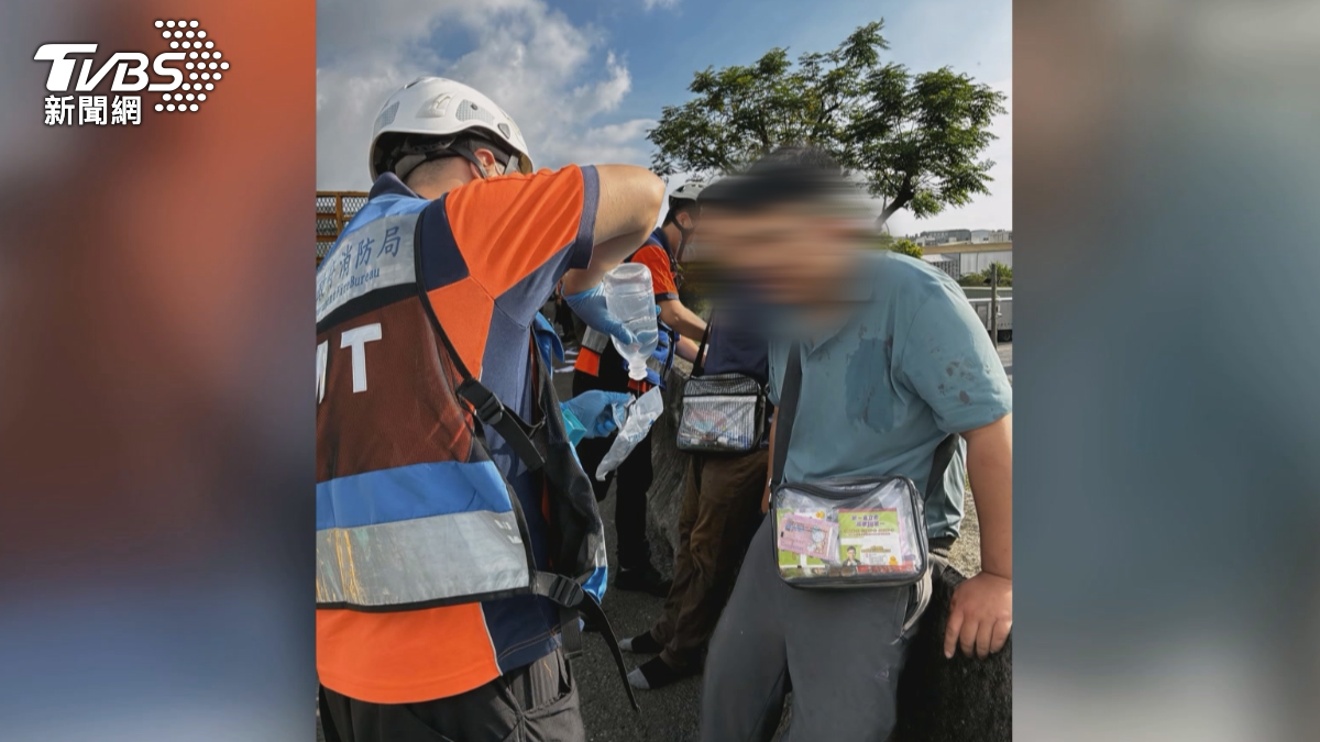 獨/我有EMT! 遭聯結車撞父子受困 推拿師為救人滿手傷