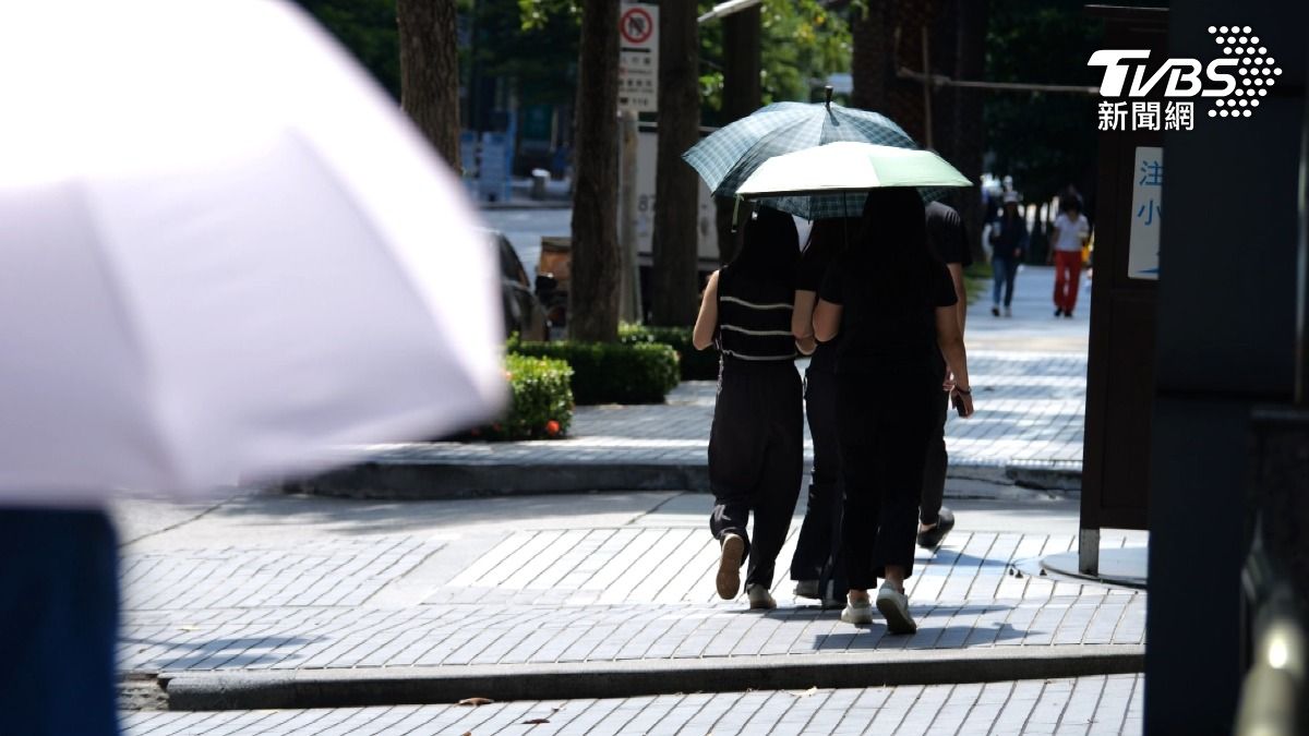 中暑就中暑!為何「情緒」也會中暑?醫師:和「這件事」拖不了關係!