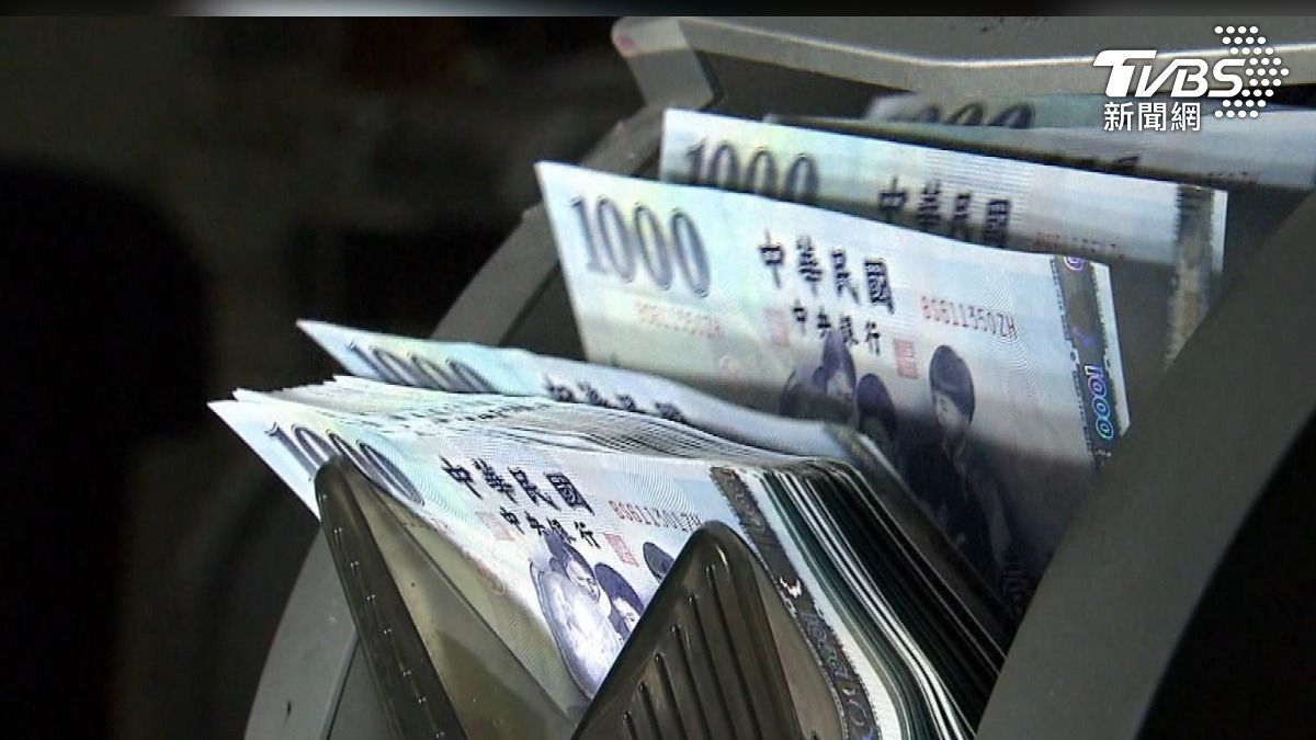 台灣外銷訂單首破900億美元!創新高 AI紅利成最強推手