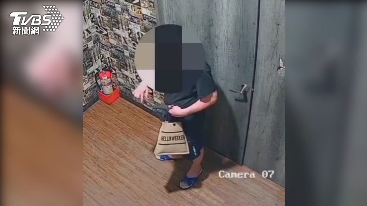 酒後失控!男酒吧「喝醉不認帳」揮刀恐嚇 店員顧客嚇壞